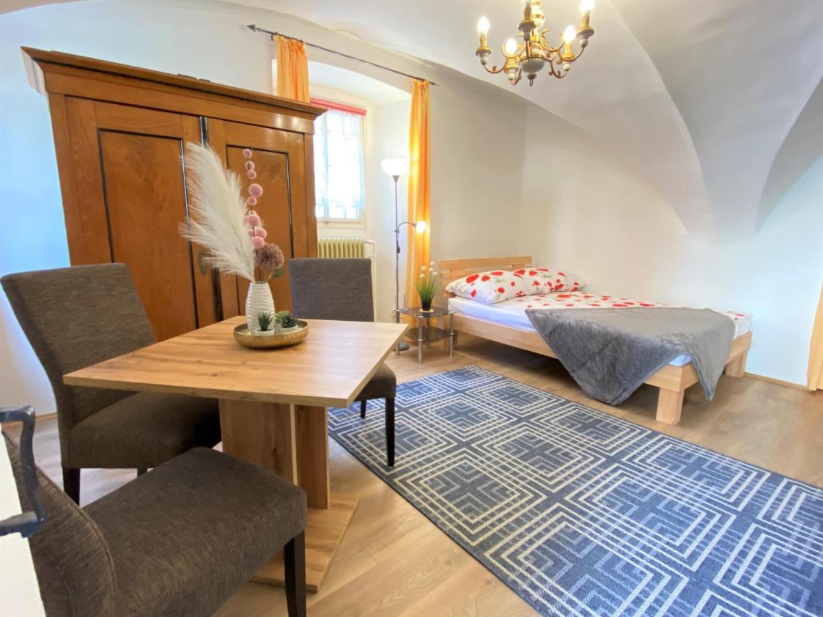 Ferienwohnung Burg St. Veit, Wohnen Mit Charme Sankt Veit an der Glan Exterior foto